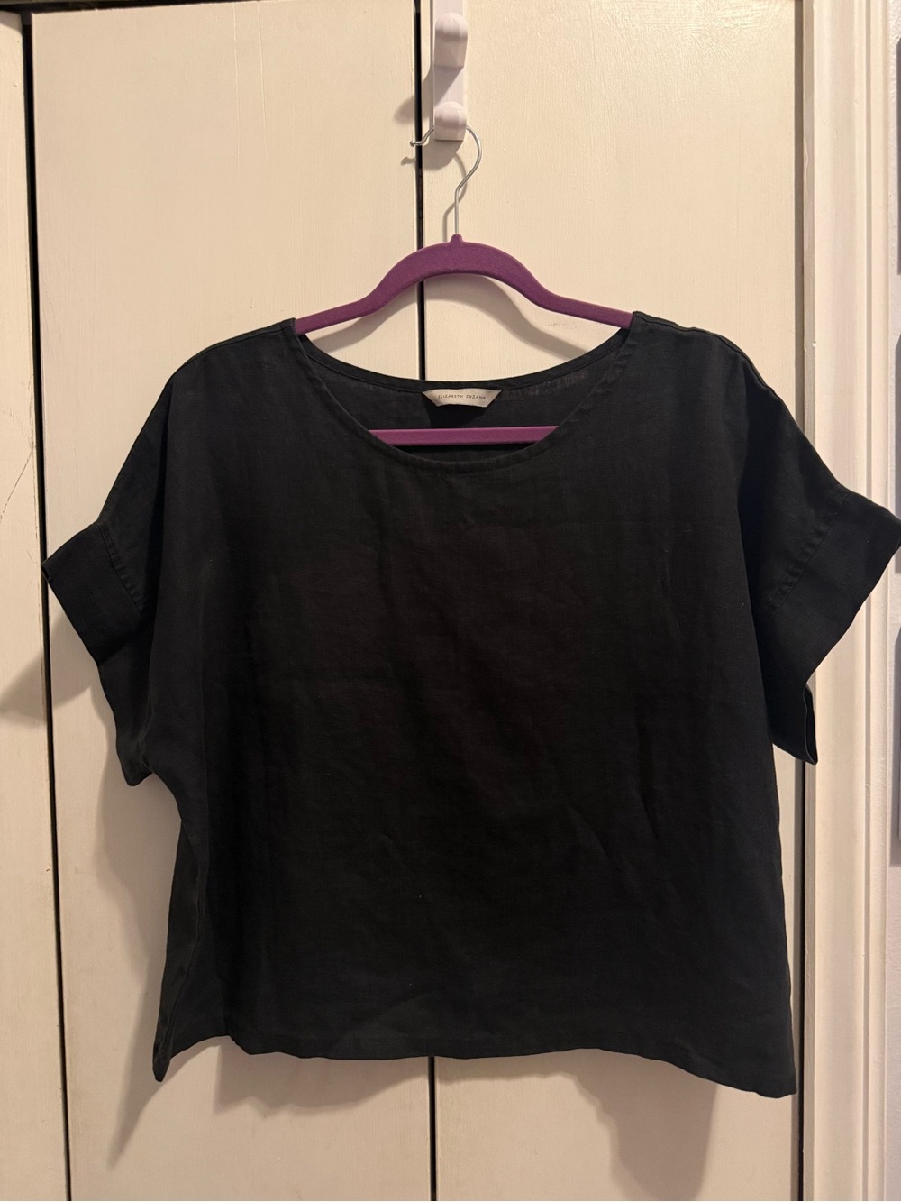 Elizabeth Suzann black linen Georgia Tee OS